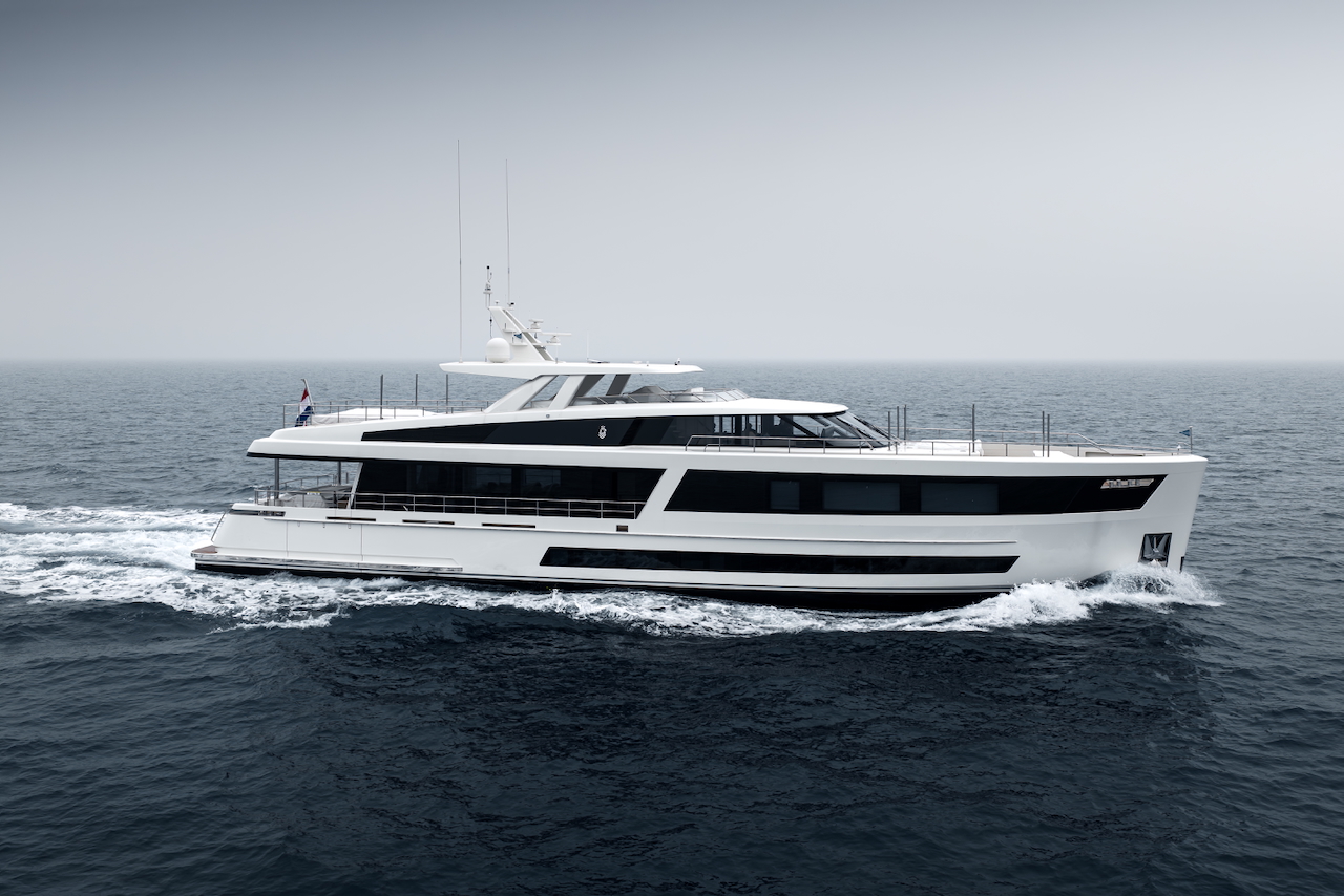 Van der Valk's 35-Metre Jangada Undergoing Sea Trials | Van der